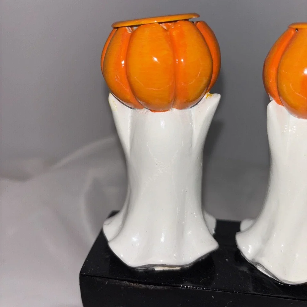Hallow Home Tabletop 5 Ghosts & Pumpkins Halloween Taper Candlestick Holder